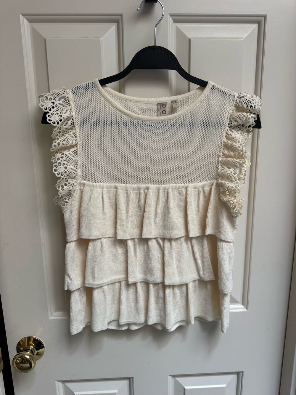 Dolan Ruffle Sweater Tank Lace - Picture 12 of 12